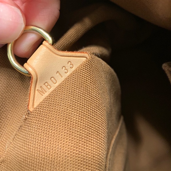 LV tivoli bag - Picture 7 of 7